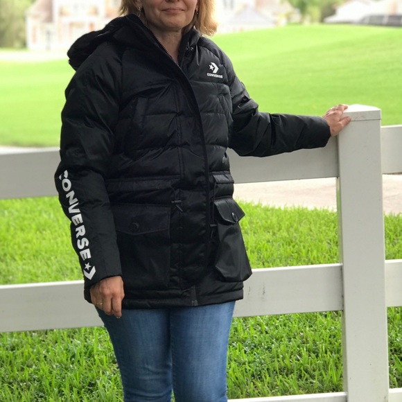 Converse 🔥SALE!🔥 Iridescent Sideline Down Jacket Black Women's Size S XS - Picture 7 of 9